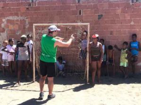 Voluntarios villamarienses ayudan a la inclusión de niños en Brasil