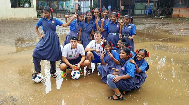 Football is Life, algo más que una cooperación desinteresada en India